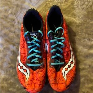 saucony xc spikes